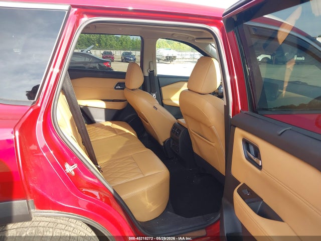 Nissan Rogue Platinum Intelligent Awd