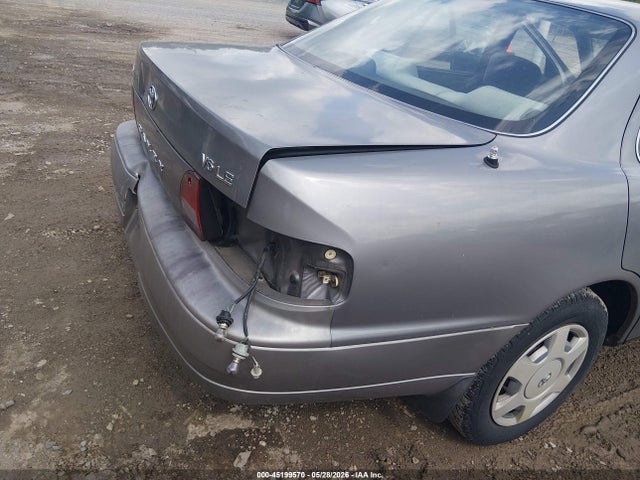 Toyota Camry Le