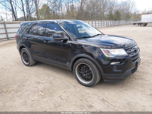 Salvage Ford Explorer Image