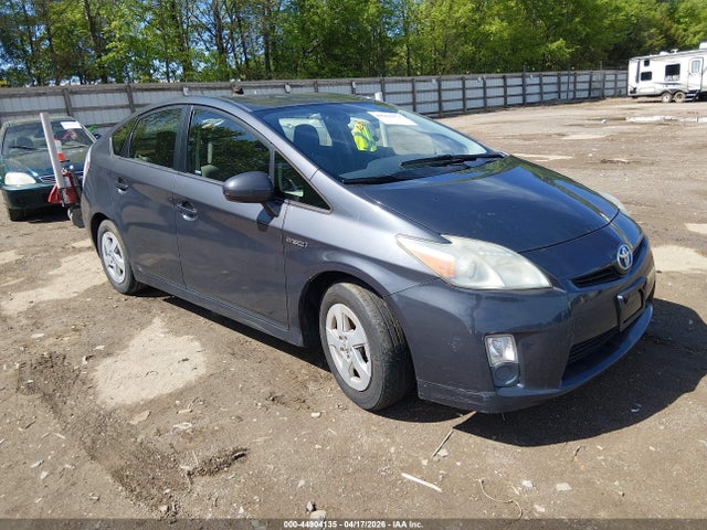 Salvage Toyota Prius Image