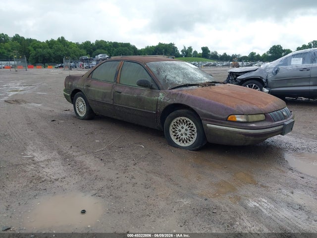 Salvage Chrysler Concorde Image
