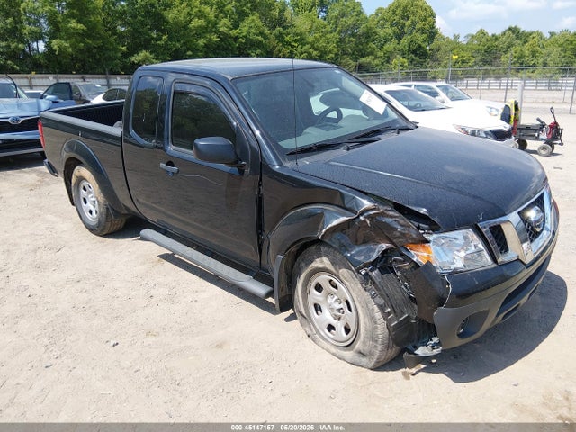 Salvage Nissan Frontier Image