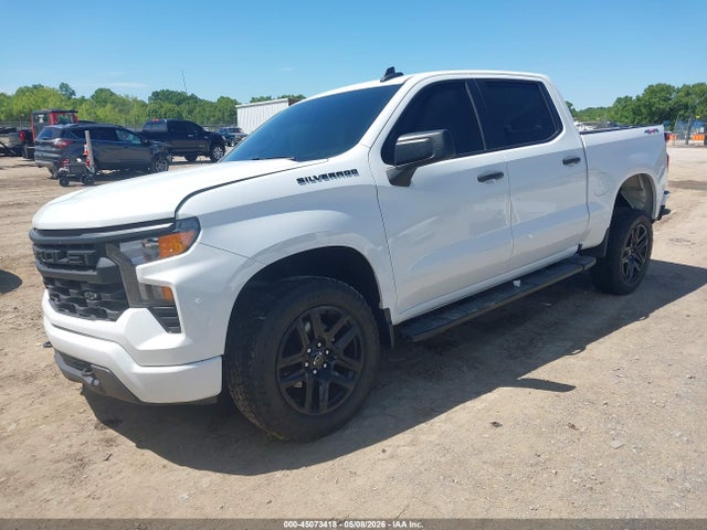 Chevrolet Silverado 1500 4wd  Short Bed Custom