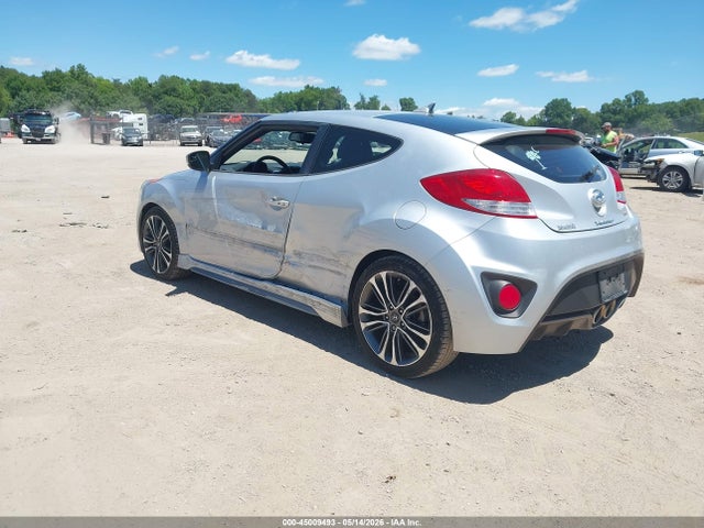 Hyundai VELOSTER Turbo