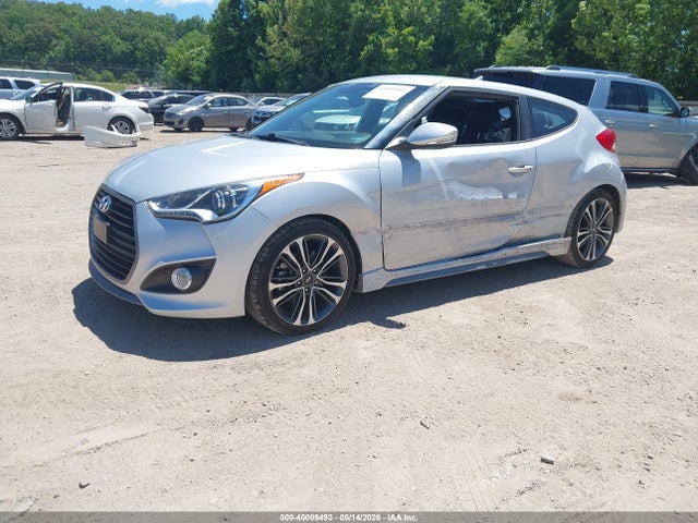 Hyundai VELOSTER Turbo