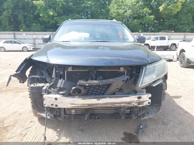 Nissan Pathfinder Sl