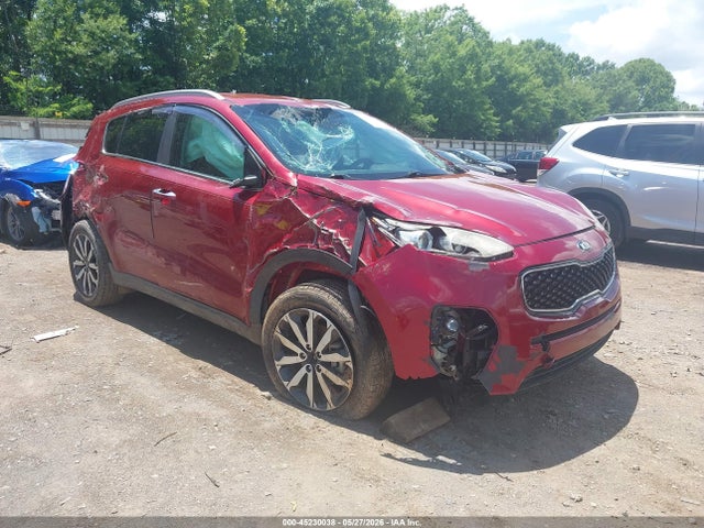Salvage Kia Sportage Image