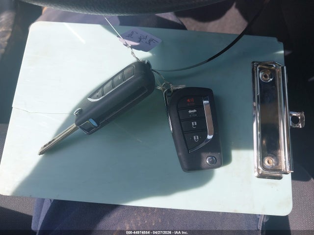 Toyota Corolla Hybrid Le