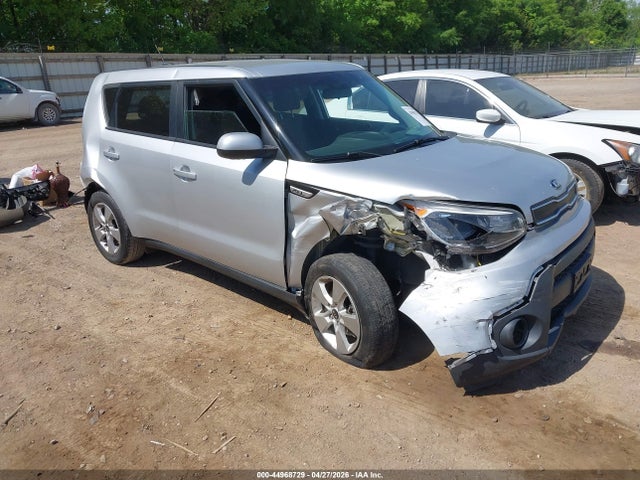 Salvage Kia Soul Image