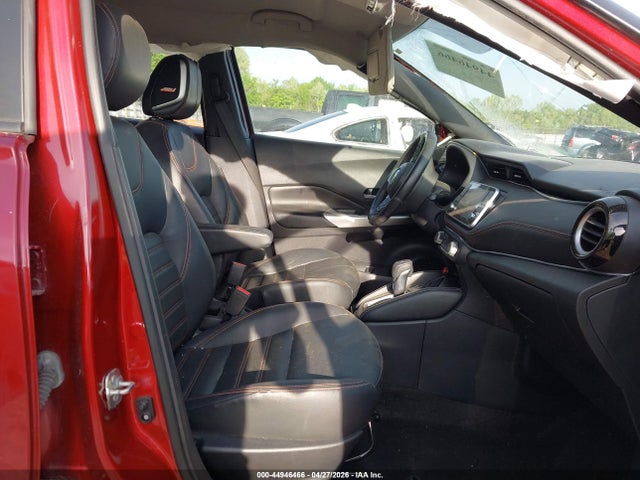 Nissan Kicks Sr