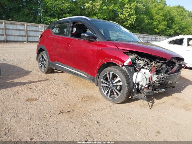 Salvage Nissan Kicks Image