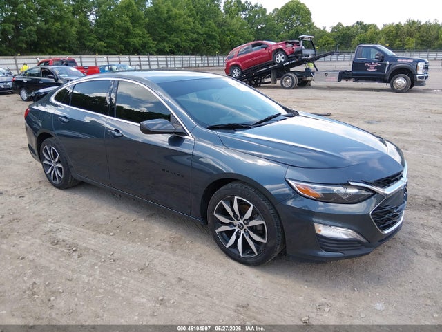Salvage Chevrolet Malibu Image