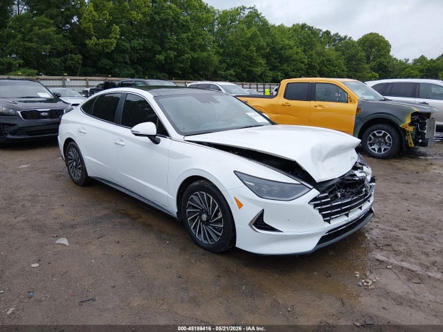Salvage Hyundai SONATA Image