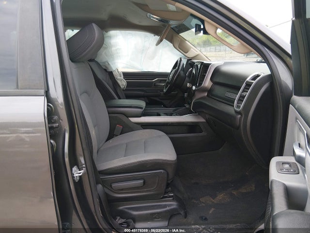 Ram 1500 Big Horn  4x4 5'7 Box