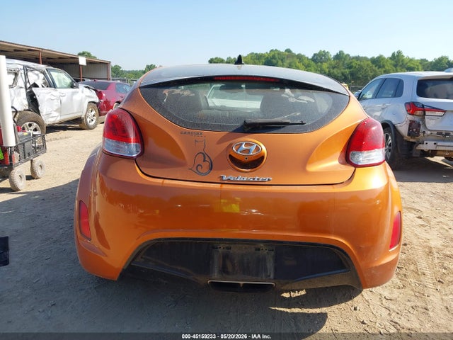 Hyundai VELOSTER