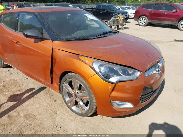 Hyundai VELOSTER