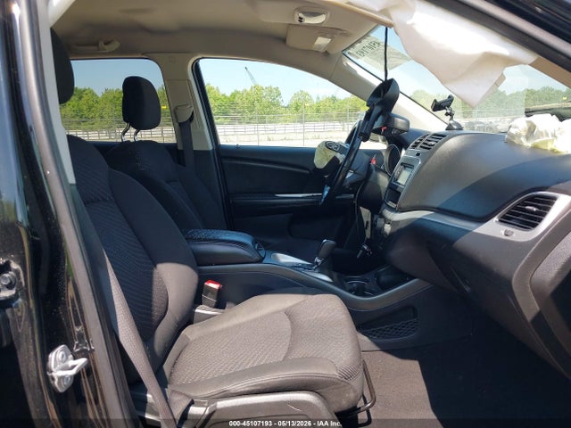 Dodge Journey Se