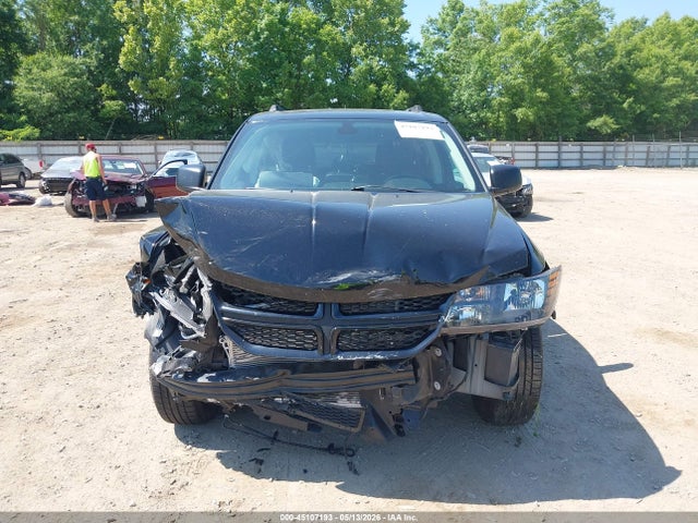 Dodge Journey Se