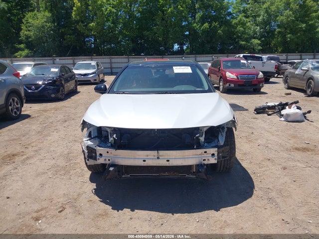 Toyota Camry Xse