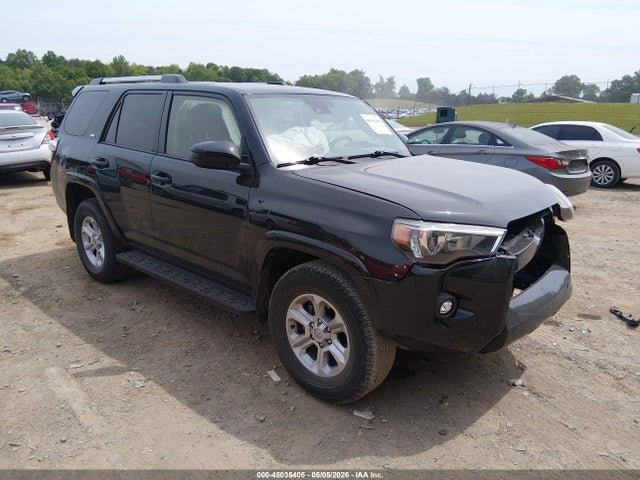 Salvage Toyota 4Runner Image