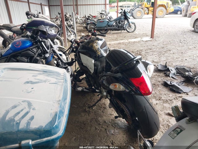 Suzuki Gsx1300 R