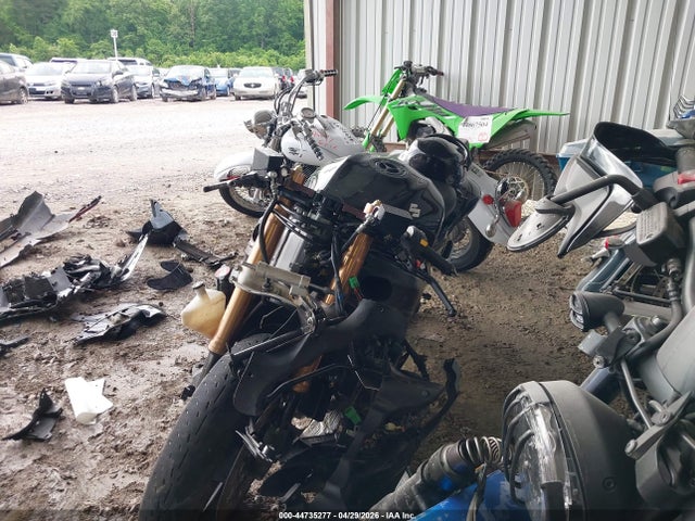 Suzuki Gsx1300 R