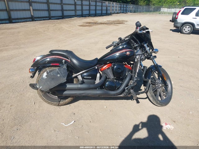 Kawasaki Vn900 C