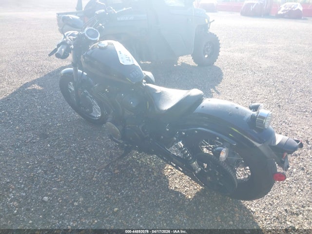 Yamaha Xvs950