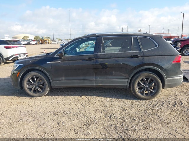 Volkswagen Tiguan 2.0t Se