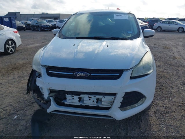 Ford Escape Se