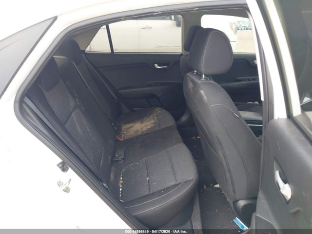 Kia Rio Lx