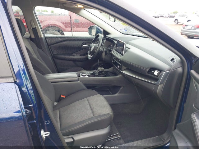 Nissan Rogue Sv Intelligent Awd