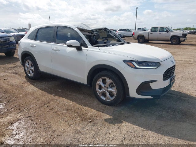 Salvage Honda HR-V Image