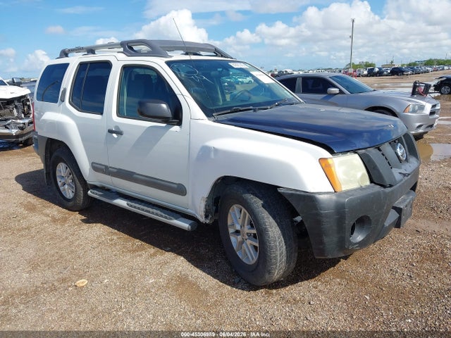 Salvage Nissan Xterra Image