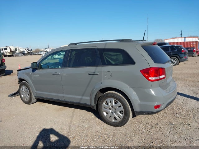 Dodge Journey Se
