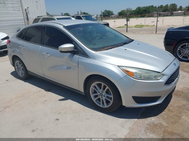 Salvage Ford Focus Image