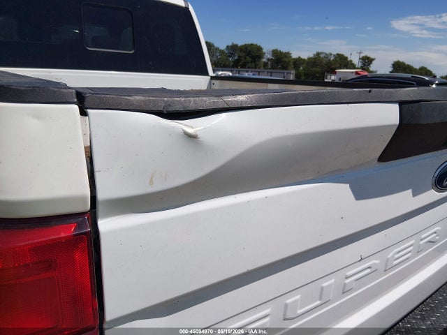 Ford F-350 Lariat