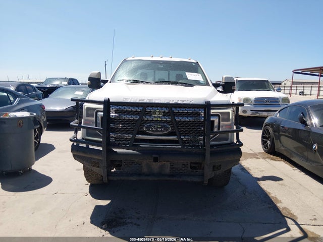 Ford F-350 Lariat