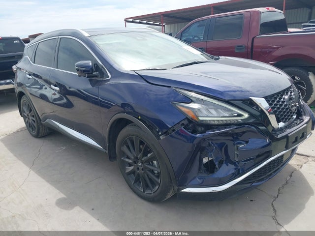 Salvage Nissan Murano Image
