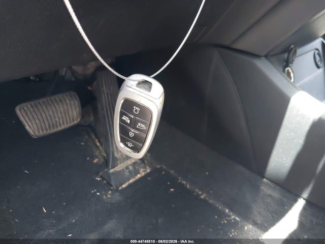 Hyundai SANTA FE Blue
