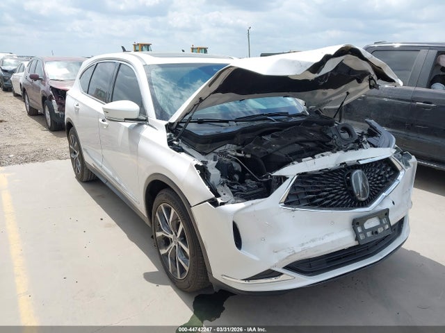 Salvage Acura MDX Image