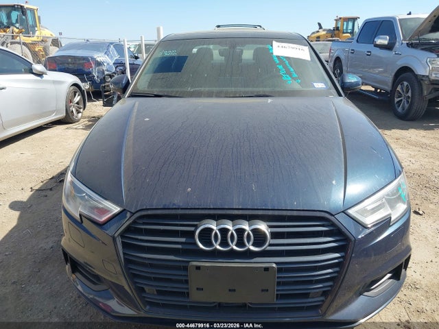 Audi A3 Premium 40 Tfsi Front-wheel Drive S Tronic