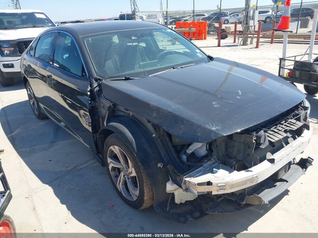 Salvage Honda Accord Image