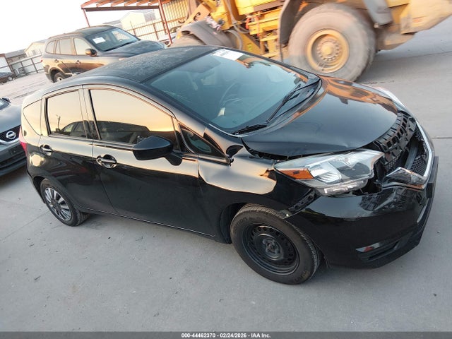 Nissan Versa Sv