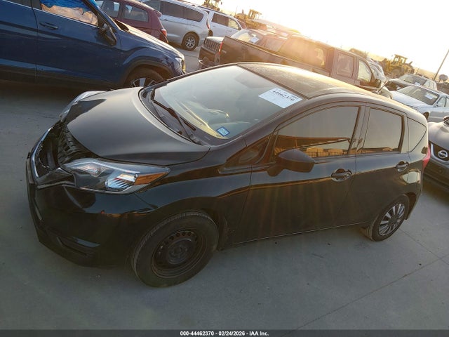 Nissan Versa Sv