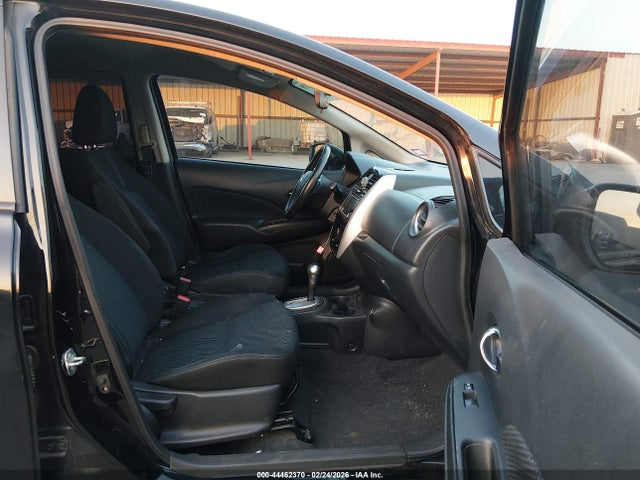 Nissan Versa Sv