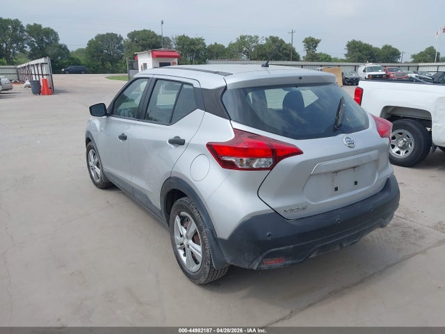 Nissan Kicks S Xtronic Cvt
