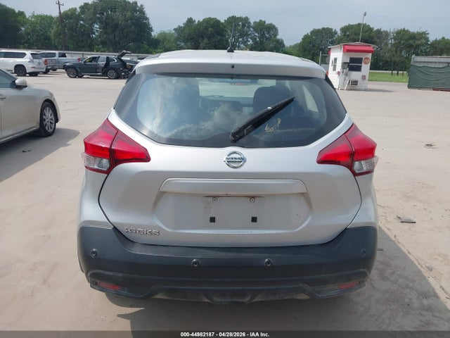Nissan Kicks S Xtronic Cvt