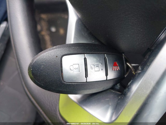 Nissan Kicks S Xtronic Cvt