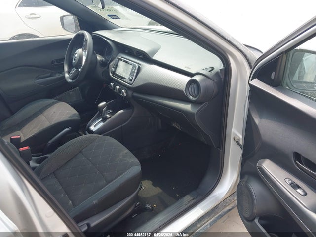 Nissan Kicks S Xtronic Cvt